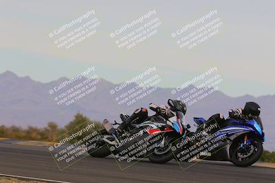 media/Dec-17-2022-SoCal Trackdays (Sat) [[224abd9271]]/Turn 9 Side (245pm)/